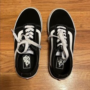 Boys Vans like new. Size 1.